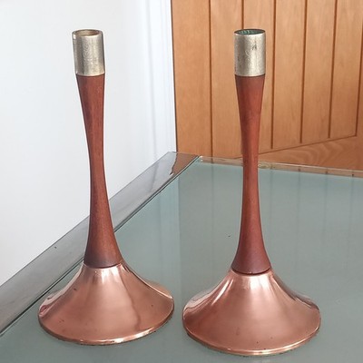Paar MCM SCANDI TEAK & KUPFER 26,5 cm TULPE TROMPETE KERZENLEUCHTER. 940 Gramm