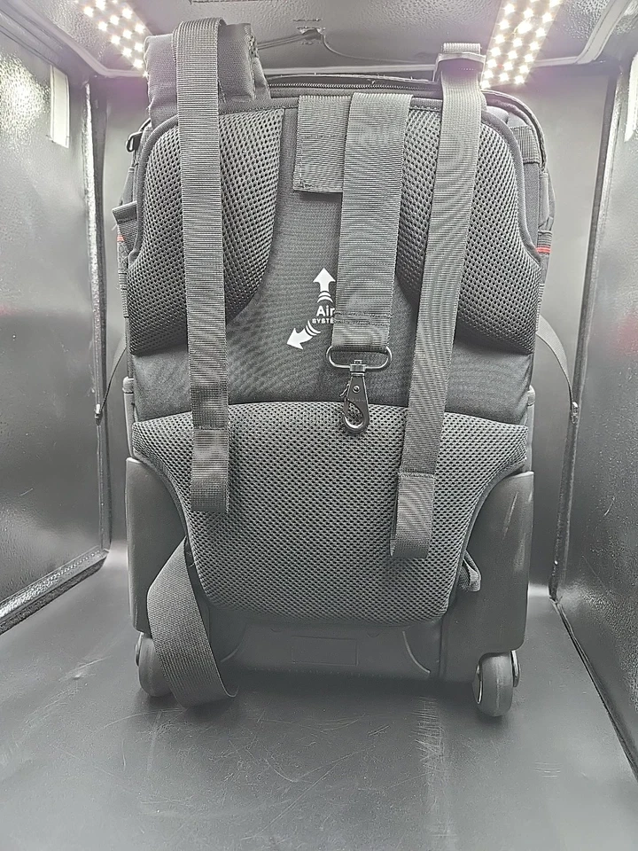 Neewer 2 en 1 Mochila con Cámara Rodante Estuche Trolley para Laptop, Trípode, Luz  Foto 3 de 4