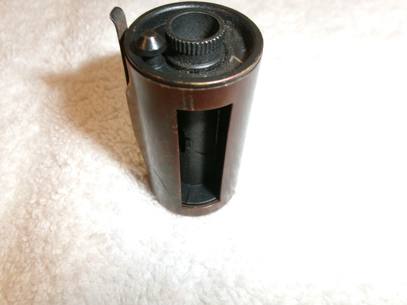 Ernst Leitz Wetzlar 35 mm Film Cartridge  for Leica Vintage Cameras Germany Made