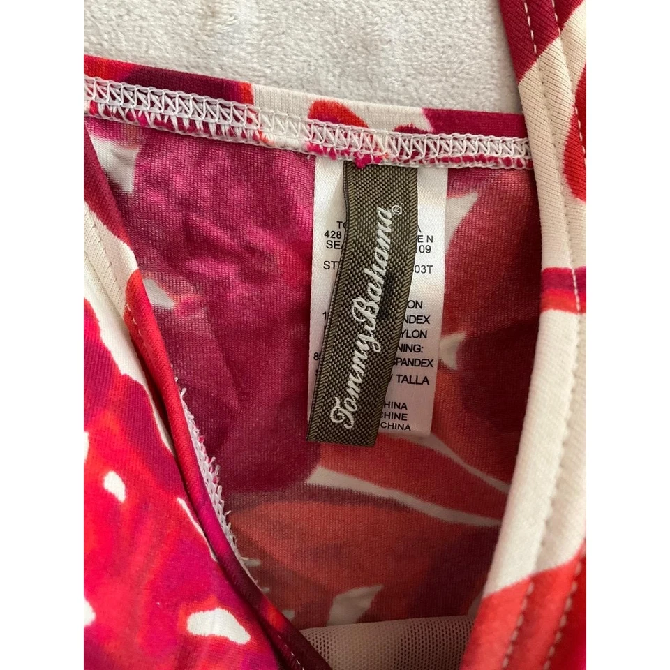 Camiseta Tankini Tommy Bahama Roja Tropical Floral Correas Ajustables Escote en V Grande Foto 4 de 4