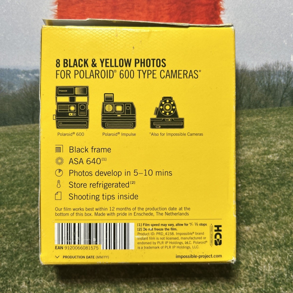 Third Man Records Edition Duochrome Black Yellow Polaroid 600