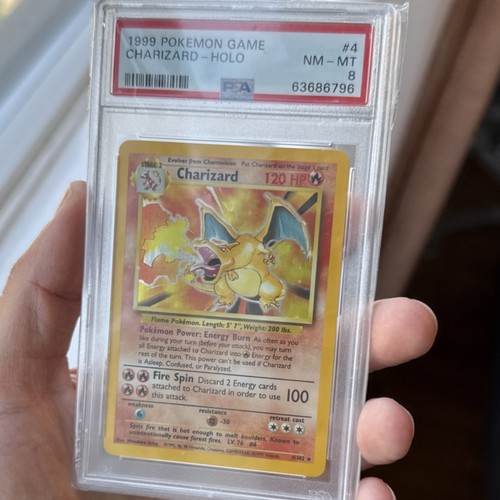 Wizards of the Coast 1999 Charizard Base Set 4/102 Holo Rare PSA 8 ENG