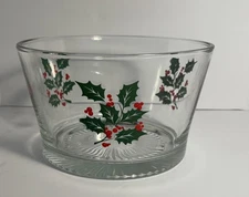 Vintage Christmas  Holly & Berries Bowl by Indiana Glass Co Excellent Condition