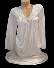 Sears Pink Shiny Slippery Embroidery Long Nightgown Womens M 34.5  /37  