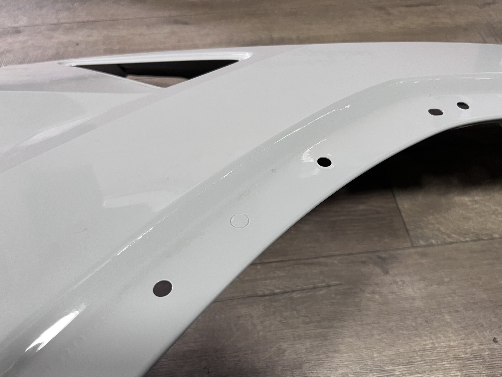 LAMBORGHINI URUS FRONT RIGHT PASSENGER SIDE FENDER OEM 4ML821106A