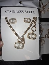 Stainless steel luxury jewlery for women