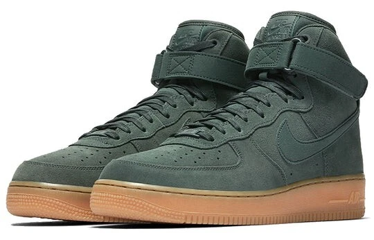 Air force 1 07 lv8 suede green sale