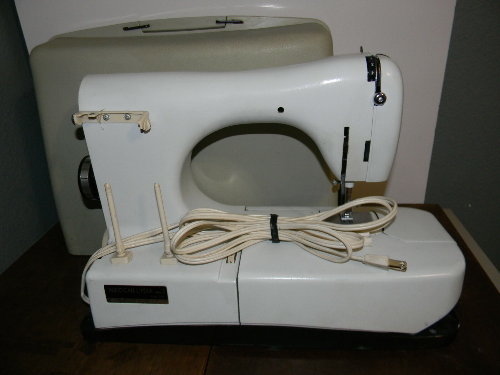 Italian Necchi LYDIA MK2 Type 544 Sewing Machine Made in ITALY no pedal