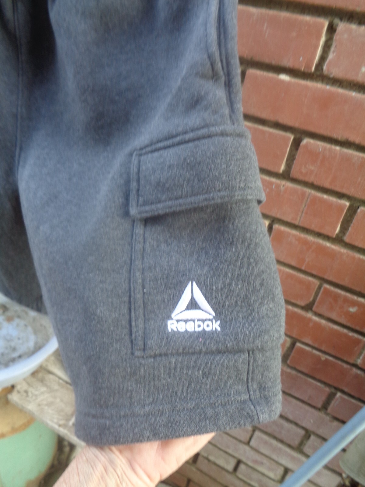 Reebok Mens Solid Gray Elastic Drawstr.  Waist Ac… - image 2