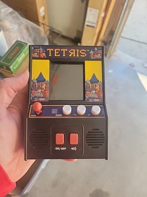 Arcade Classics TETRIS Retro Mini Handheld Game 09594 Tested and Works!