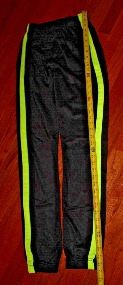 RBX Gray/Black Boy's Size XL (18/20) Athletic Pants (lot of 2) Pre-owned - Image 4 of 4