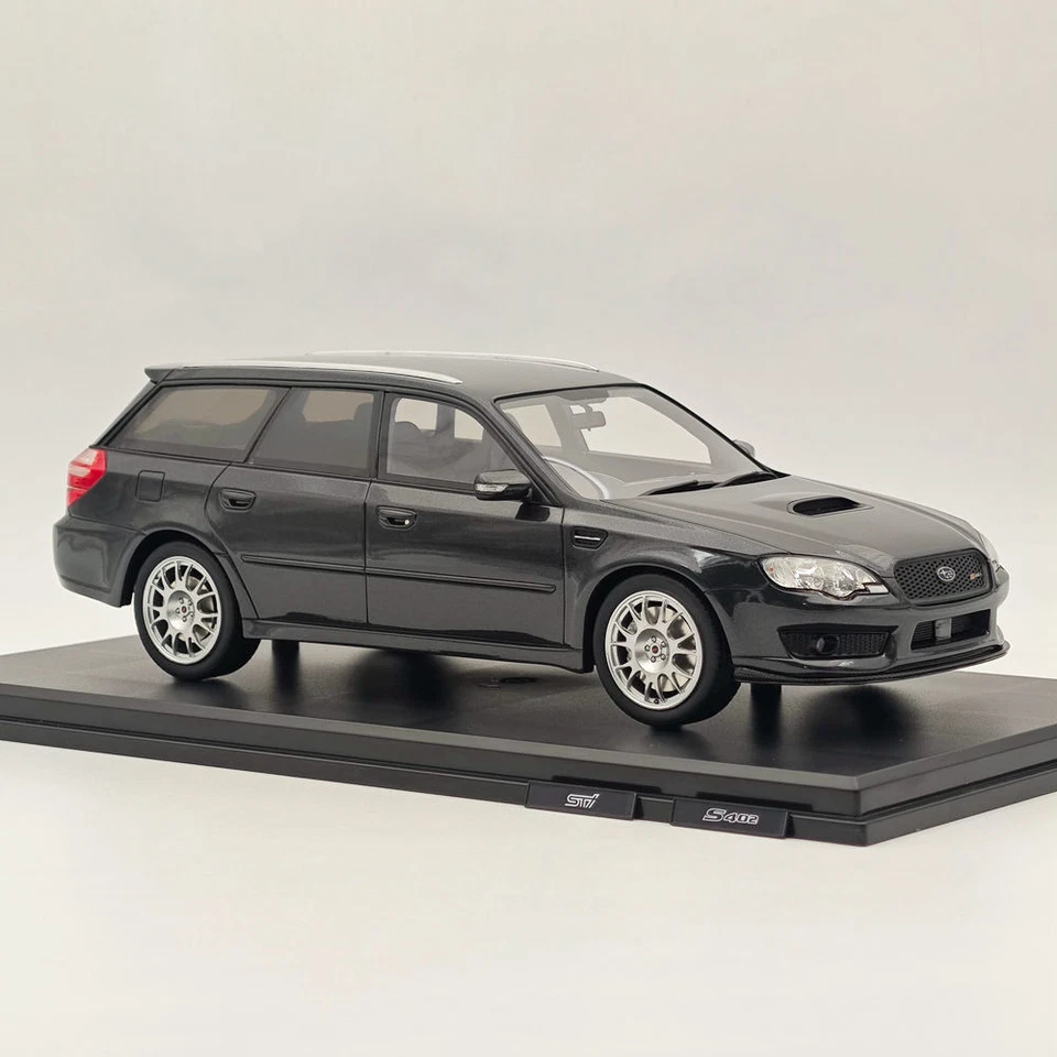 1/18 DNA Collectibles Subaru Legacy Touring Wagon STI S402 Grey Resin Model Car - Immagine 2 di 4