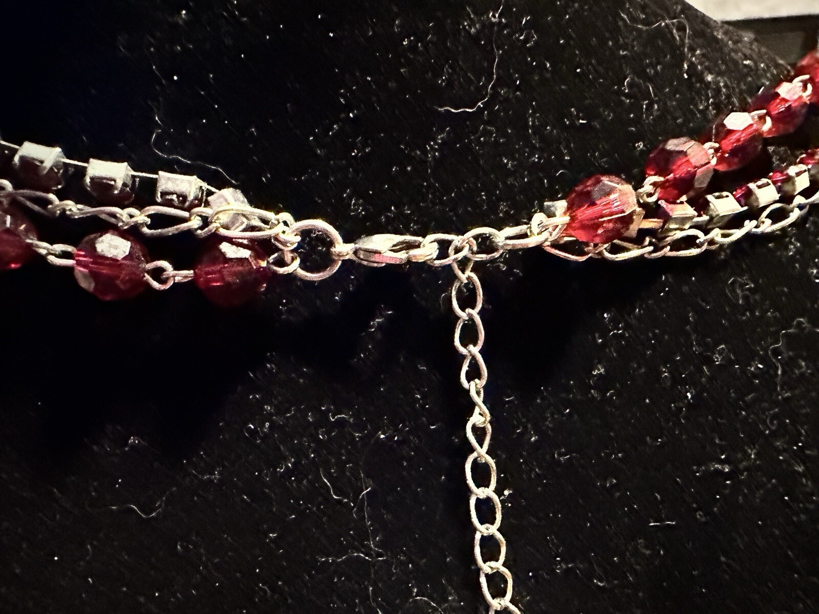Three Strand Ruby Colored Crystal stones Necklace - image 3