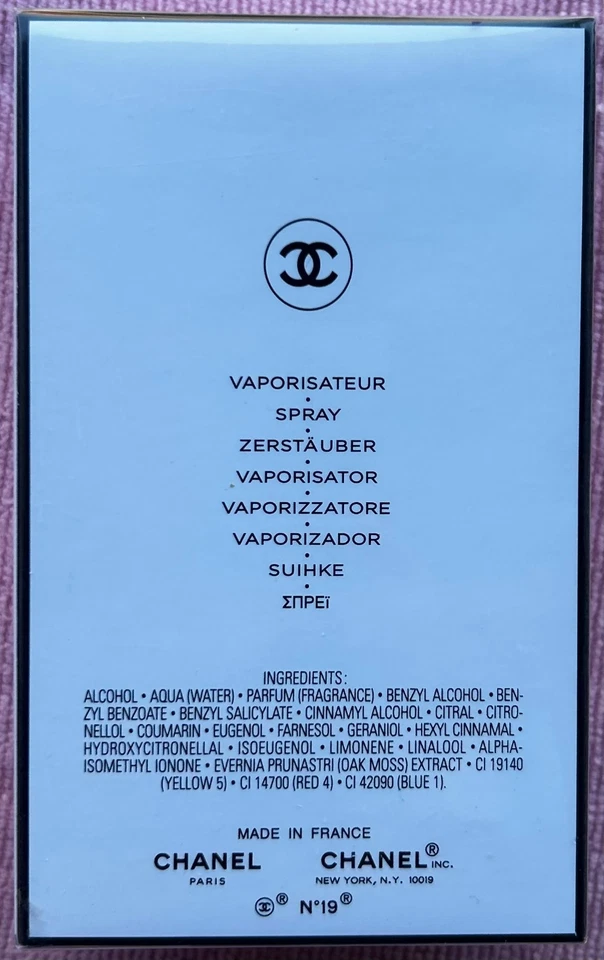 Chanel N°19 Eau de Parfum 3,4 fl. oz Foto 3 de 3