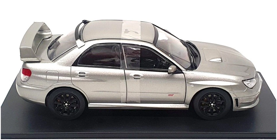 Whitebox escala 1/24 WB124208-O - Subaru Impreza WRX STi - gris plata Foto 3 de 4