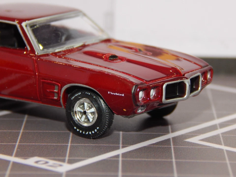 Pontiac Firebird 400 V8 1969 granate cupé diorama réplica 1/64 como nuevo muy buen estado Foto 3 de 4