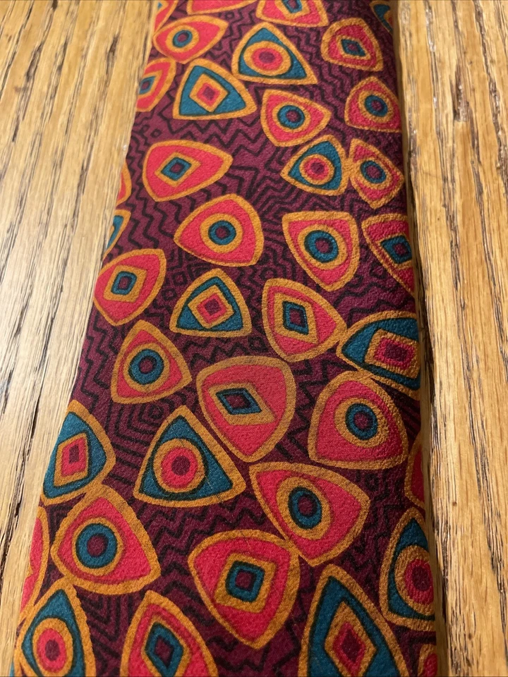 Corbata de seda geométrica Perry Simon usada en excelente estado vintage para hombre EE. UU. Foto 3 de 4