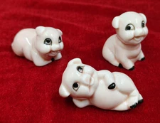 3 Mini Pig Ceramic Figurines Lot Pale Pink Small Approximately 1" X  2"
