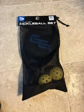 NWT $43 Go Time Gear Wood 2 player Pickleball Paddle and Ball Set new