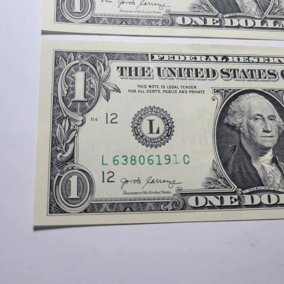 2017 A Fed Res $1 Dollar Notes ~ Obstructed Ink Print ERROR Serial# ~ Same Sheet - Image 4 of 4