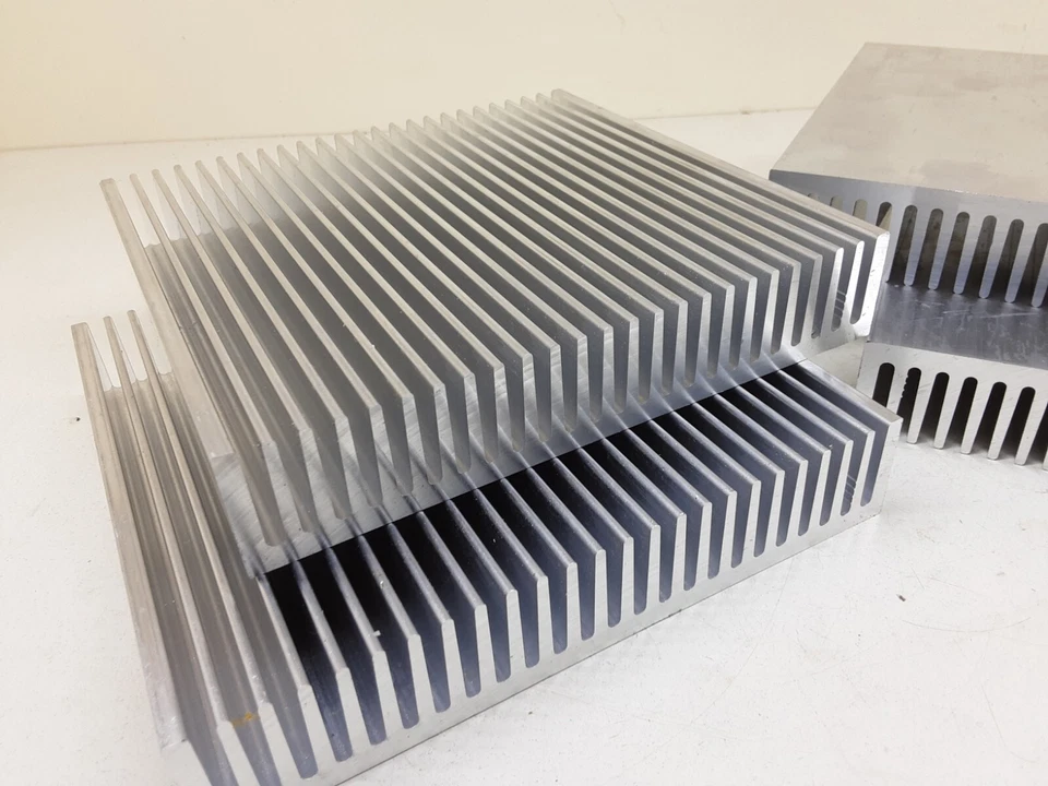 Dissipatore di calore Fischer SK58 150x27 150 lungo nuovo avanzi dissipatore a filo 4 pezzi - Immagine 2 di 4