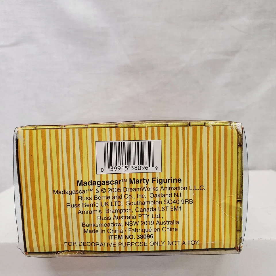 Figura de acción Madagascar Marty con tarjeta nueva en caja con leves daños en caja Foto 4 de 4
