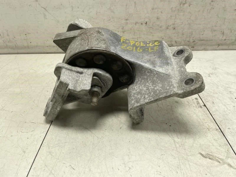 Ford Taurus 2015 equipamiento policial 3,5 L delantero izquierdo conductor montaje motor con soporte Foto 3 de 4