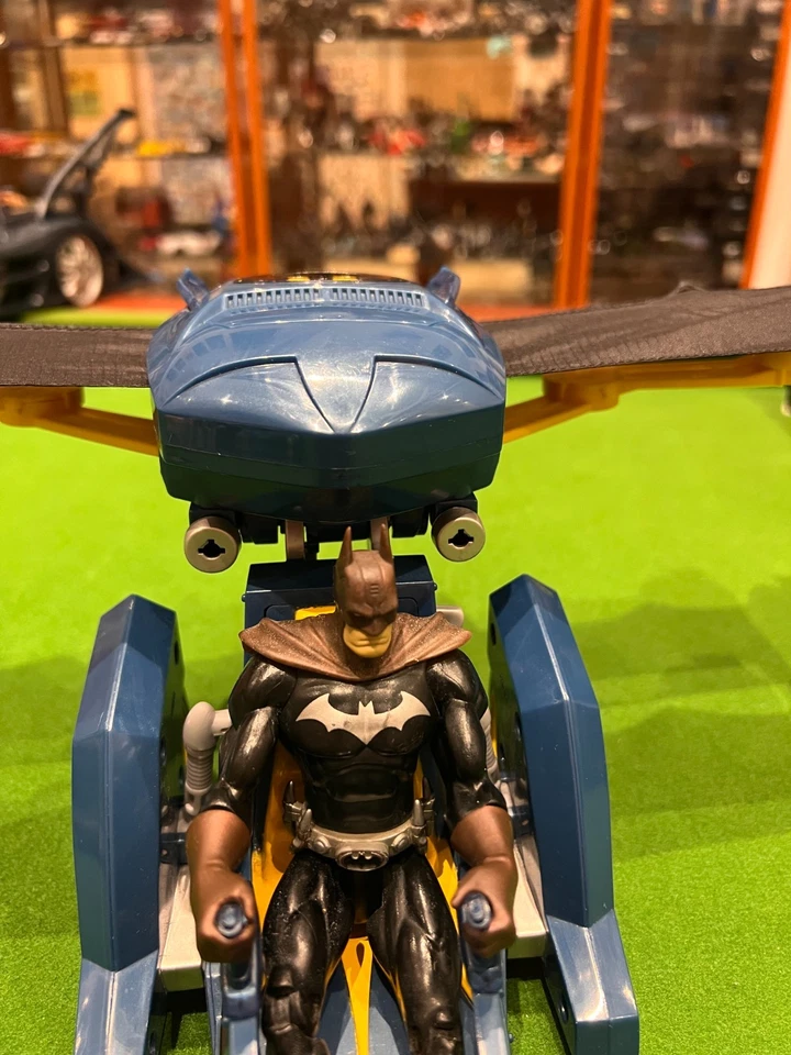 Batman Aérobat Mattei 1/18 - Photo 4/4