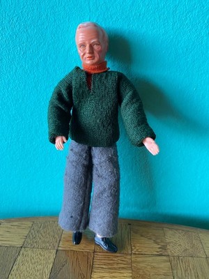 Älterer Mann Caco Puppe  Puppenhaus Puppenstube 1:12  dollhouse flexible doll