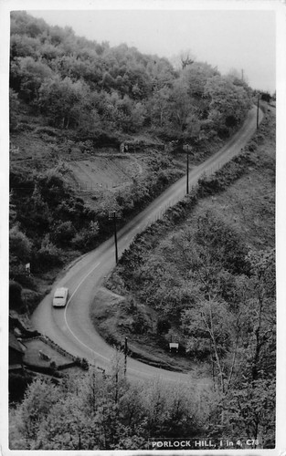 Porlock Hin 1 in 4 Somerset Unposted Postcard (36) By Blackmore RP