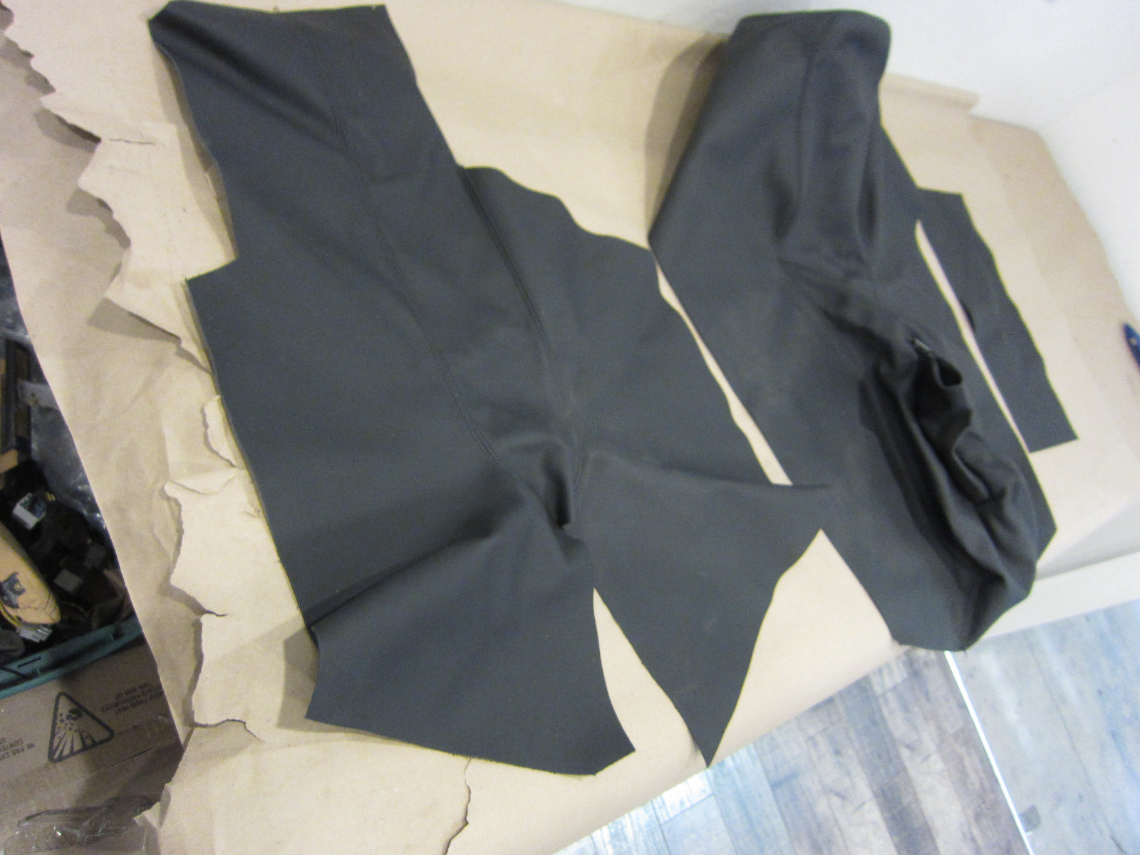 Ferrari 308 GTS QV.  Leather Console Cover, Front, 8500E Black, Double Stitch.