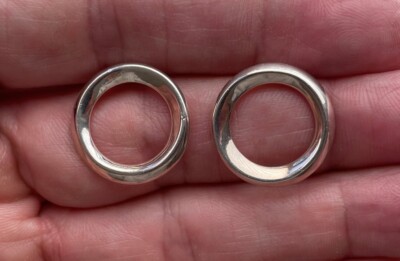 Sterling Circle Stud Bijoux Modernist Geo Earrings O Love Shape Sterling .75''