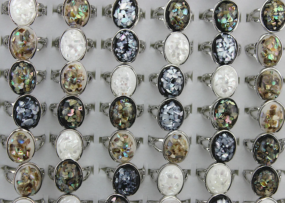 Venta al por mayor lotes de 40 piezas de joyas mixtas surtidas pequeñas de resina para mujer dama anillos de fiesta Foto 2 de 4