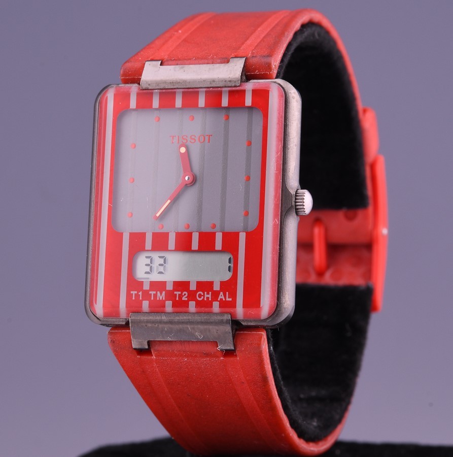 GREAT VINTAGE RED TISSOT “TWO TIMER” MENS ANALOG & DIGITAL 30M WRIST WATCH