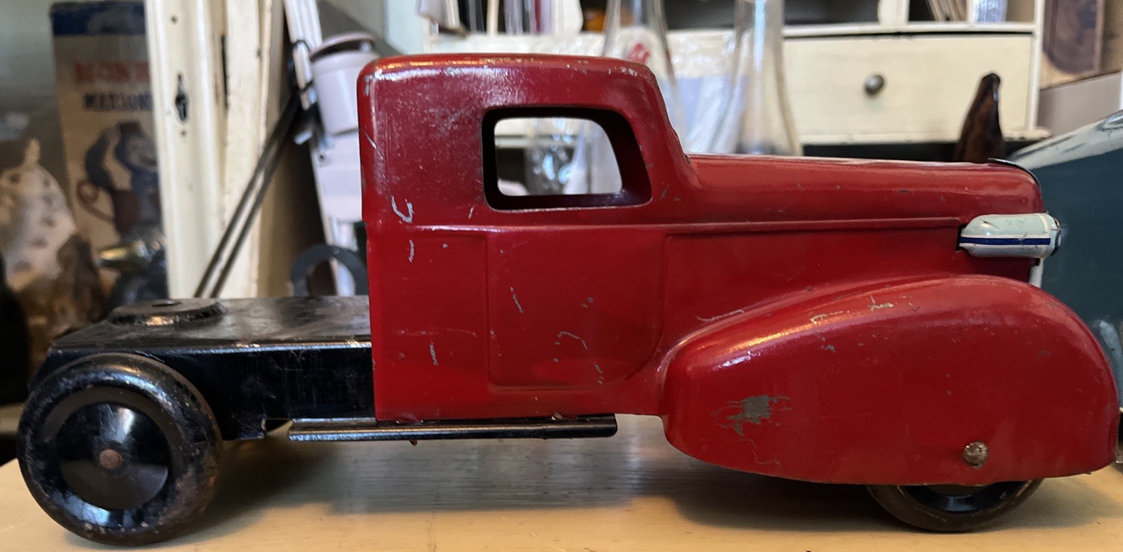 1930's Wyandotte USA. "Highway Freight"  19.5" Original paint - super clean !