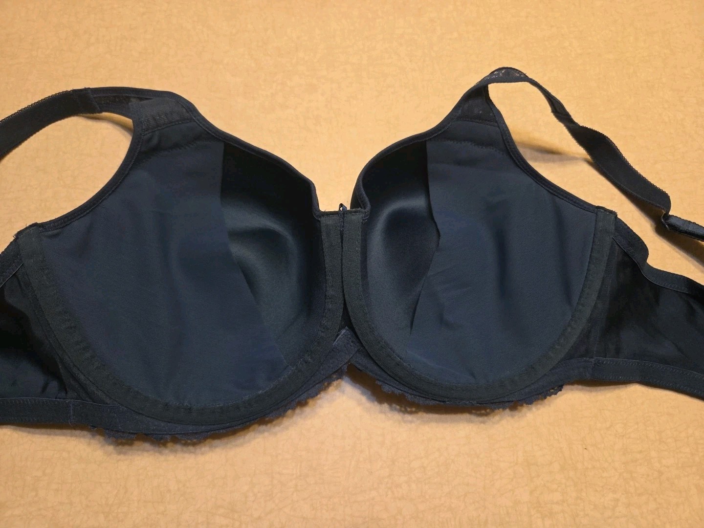 Wacoal Bra 36DDD Basic Benefits Lined Contour Bra… - image 3