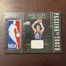 2010-11 Elite Black Box Passing the Torch Andrew Bogut Mark Eaton gioco indossato /99 