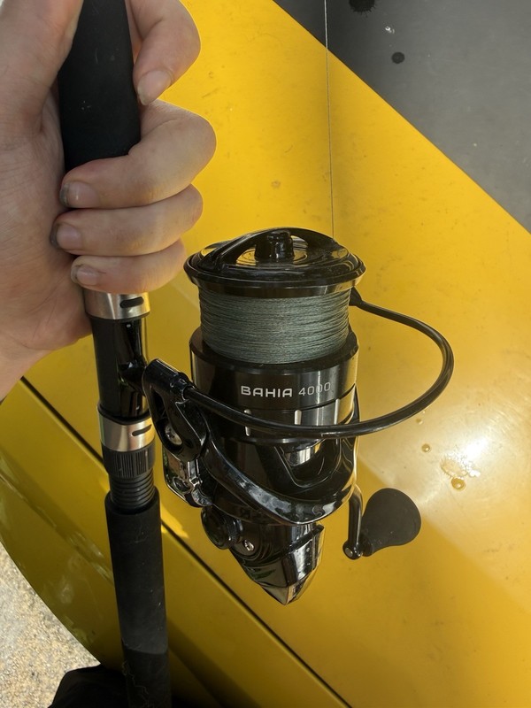 FLORIDA FISHING Bahia 4000 Spinning Fishing Reel BUTTERY EXCELLENT CONDITION