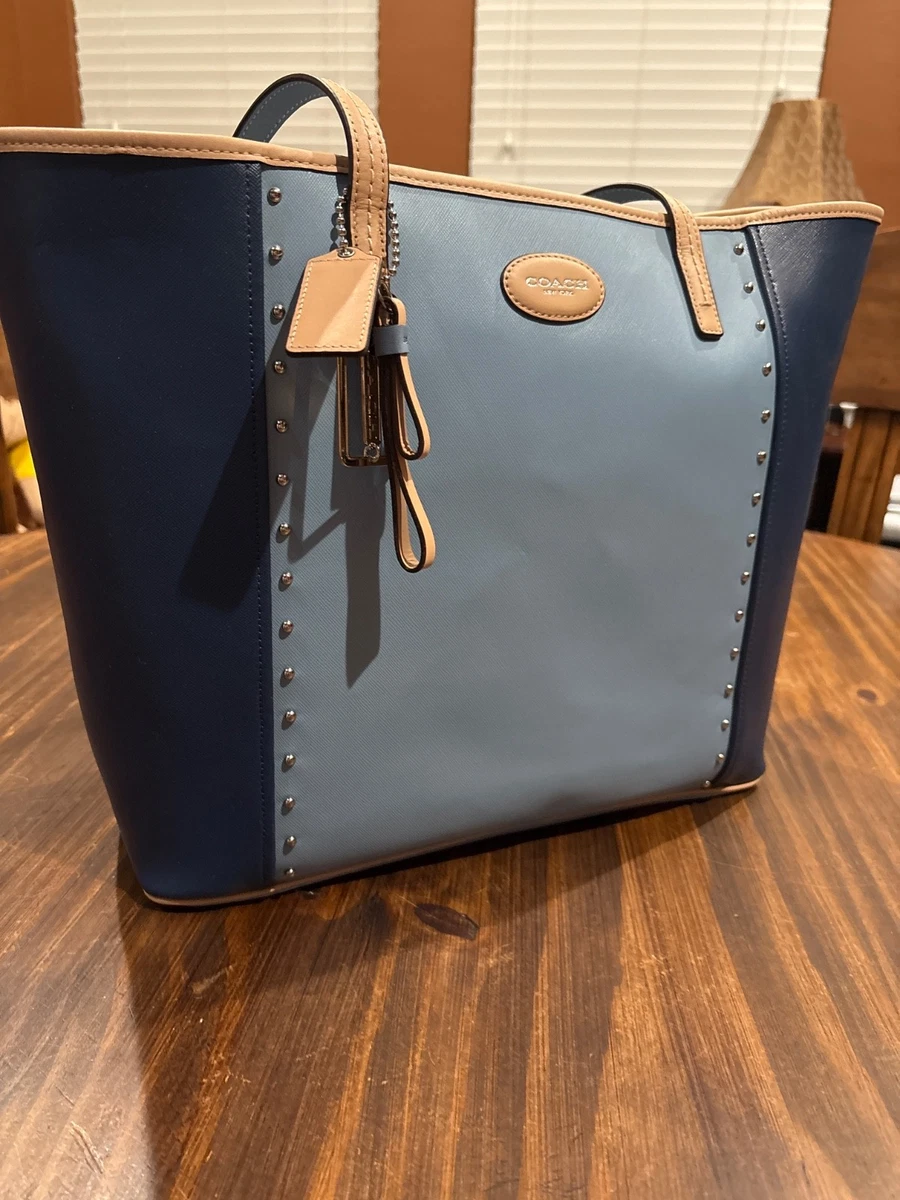 Coach Women's Tote Bags & Key Clip for sale | eBay