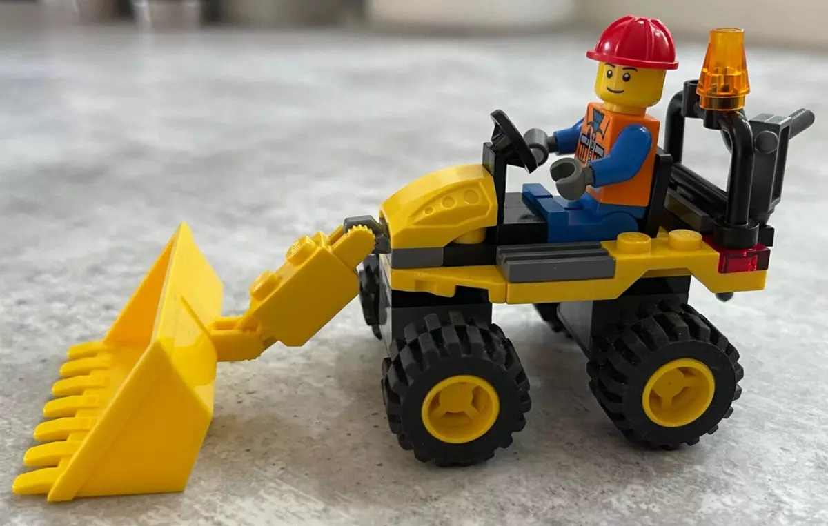 Lego 2025 yellow digger