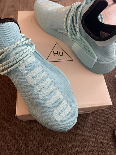 human race aqua