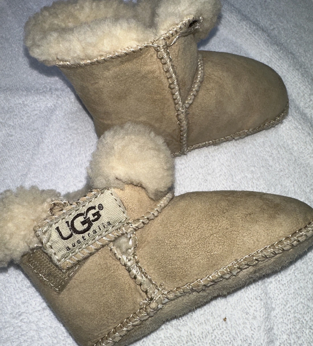 UGG Infant Boot S N 5202 Size M eBay