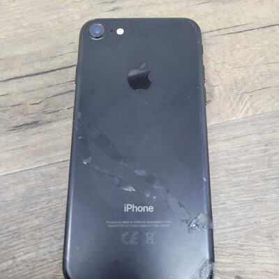 Apple iPhone 7 128GB ブラック ひび割れあり iPhone7 128GB JET Black SIMフリー 画面割れ