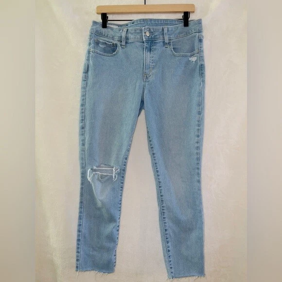 Gap light cheap wash jeans