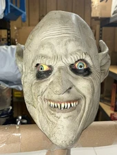 Vintage 2000 The Paper Magic Group Halloween Mask Dracula Nosferatu