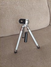 Tripod Expandable to 10" TO 32" Silver Unbranded