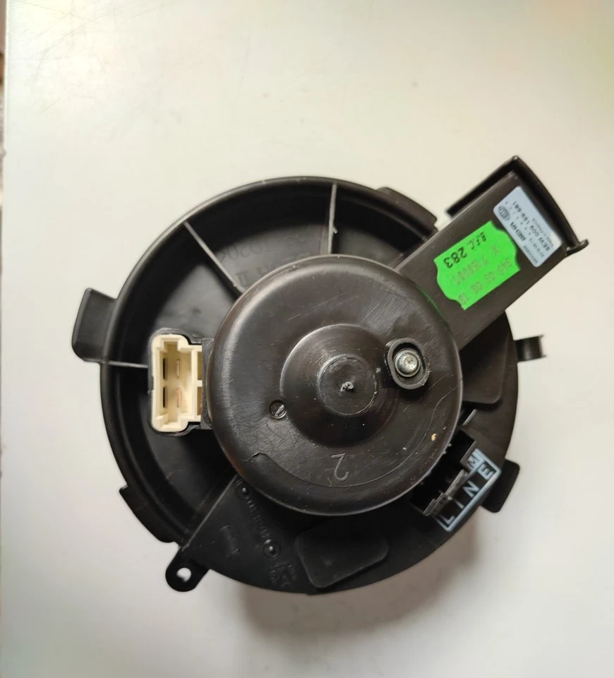 Ventilador de aquecedor interno compatível com Citroen Xsara Picasso, Peugeot 206/307 OE-6441K0 - Imagem 4 de 4