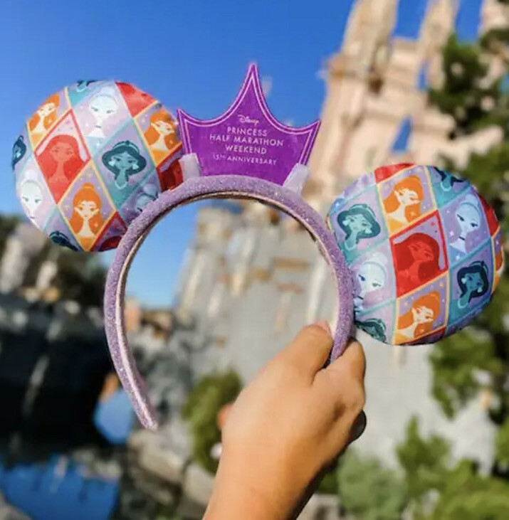 2023 Disney RunDisney Princess Half Marathon Weekend Minnie  display picture 1