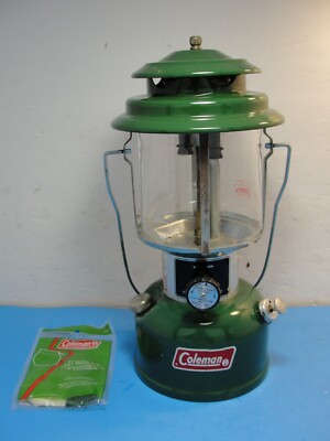 Vintage NOS Coleman Lantern Dated 12/80 Model 220E 5891 2 Mantle