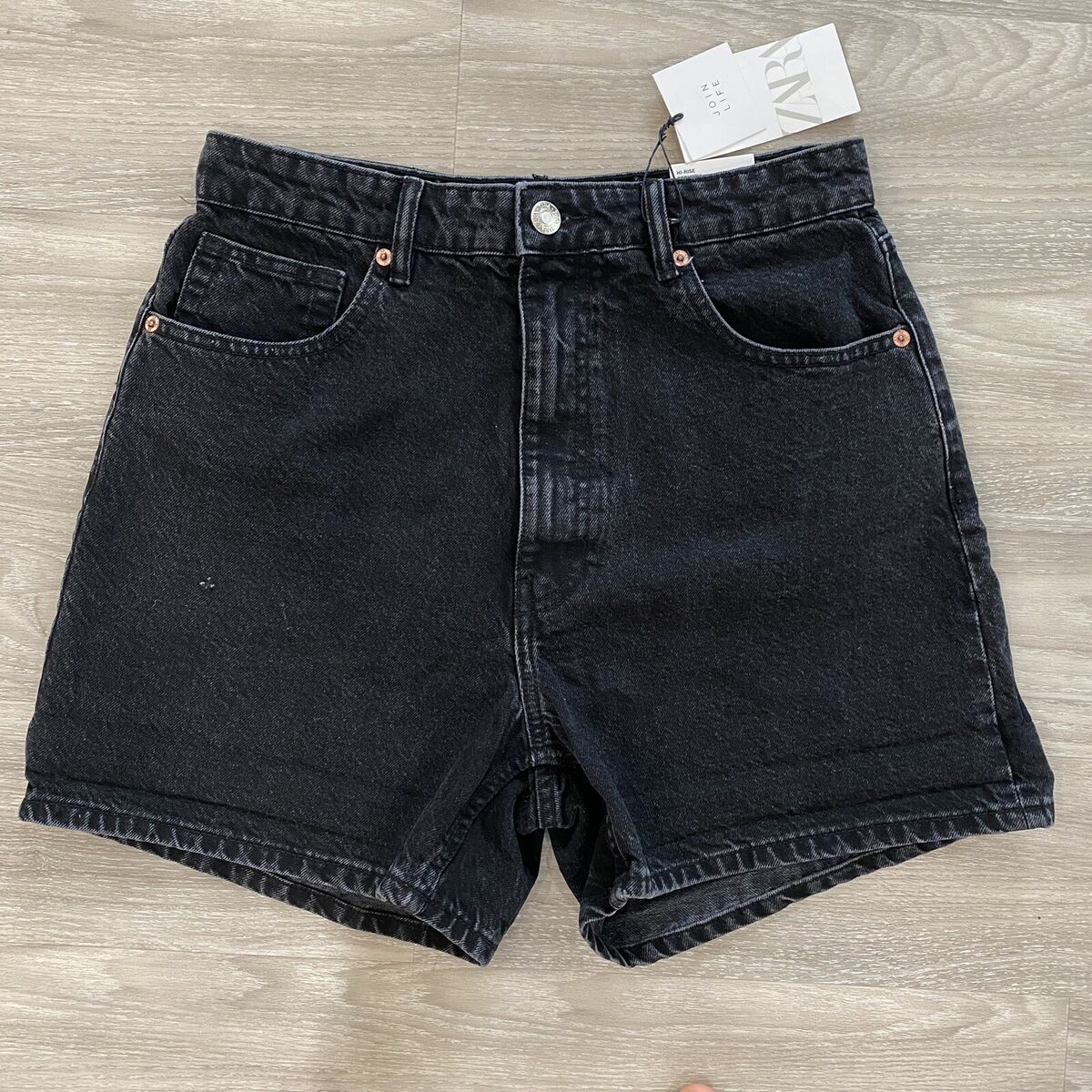 Zara Womens High Rise Bermuda Mom Fit Black Denim Shorts Sz Zara Womens High Rise Bermuda Mom Fit Black Denim Shorts Sz
